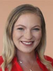 MedlerHeadshot.jpg