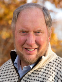 Robert Putnam Headshot