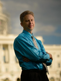 Craig Volden Headshot