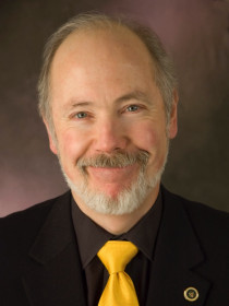 Robert Spitzer Headshot