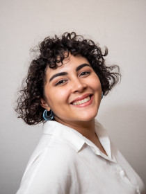 Lisa headshot