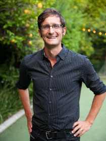 Alex Vosick Barnard Headshot