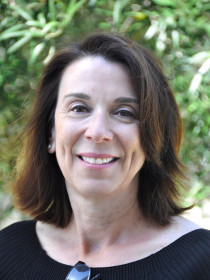 Mirle Bussell