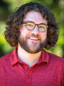 Landon Schnabel Headshot
