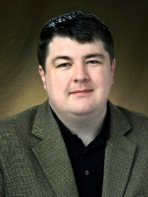 Jeremy Straub Headshot