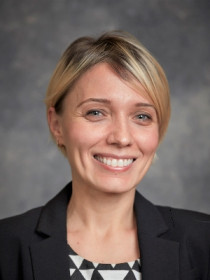 Eugenia Gorina Headshot
