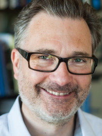 Jeremy Crampton Headshot