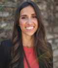 Chhaya Kolavalli Headshot