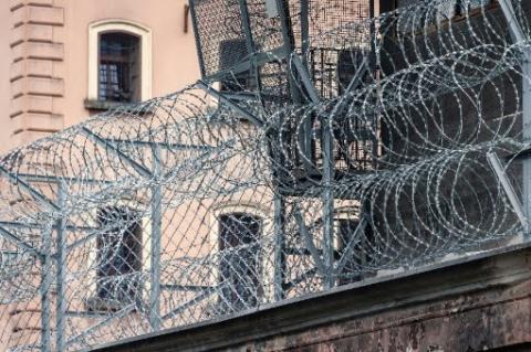 prison wire